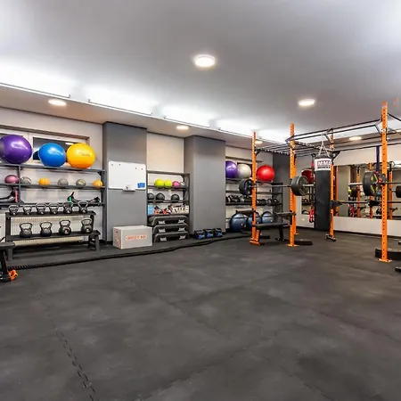 Atlantis מלון 2*