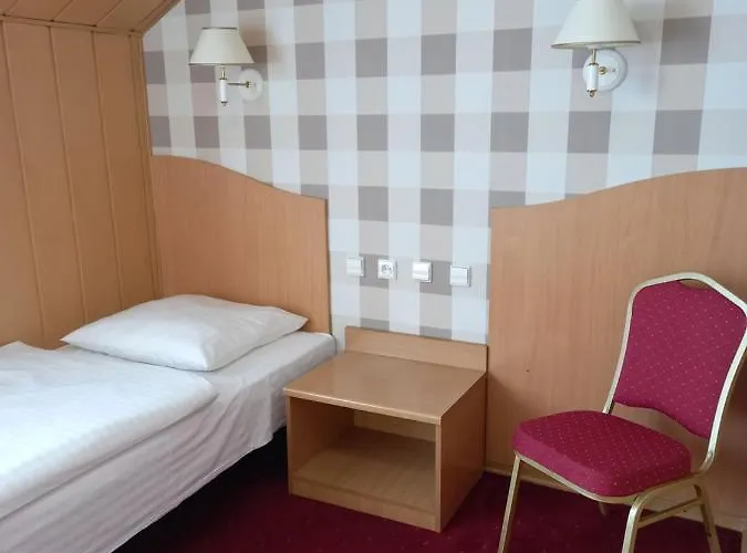 מלון Atlantis 2*